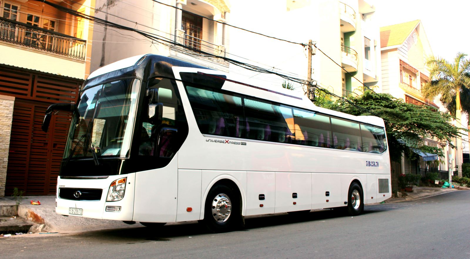 Thuê xe 45 chỗ TPHCM
