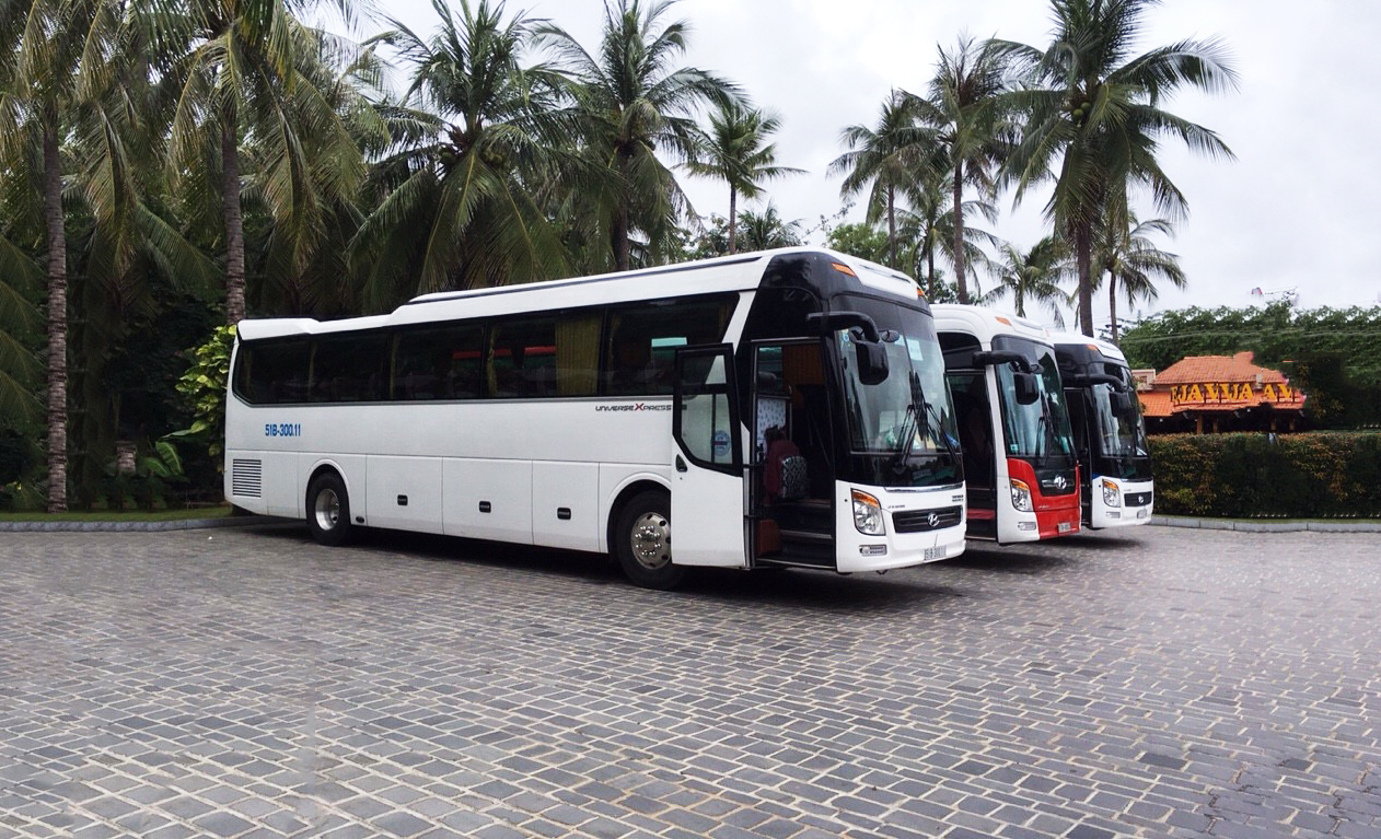 thuê xe 45 chỗ tại tphcm
