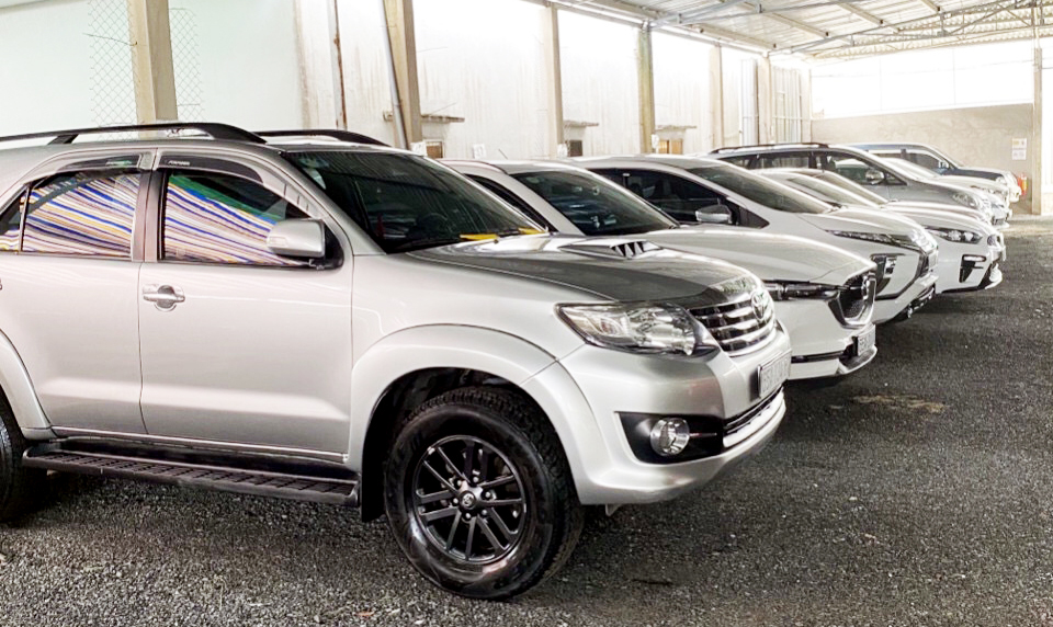 thuê xe 7 chỗ tại tphcm